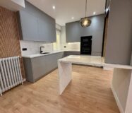 Апартаменты 111 кв.м в Madrid, 3 комнаты, лифт