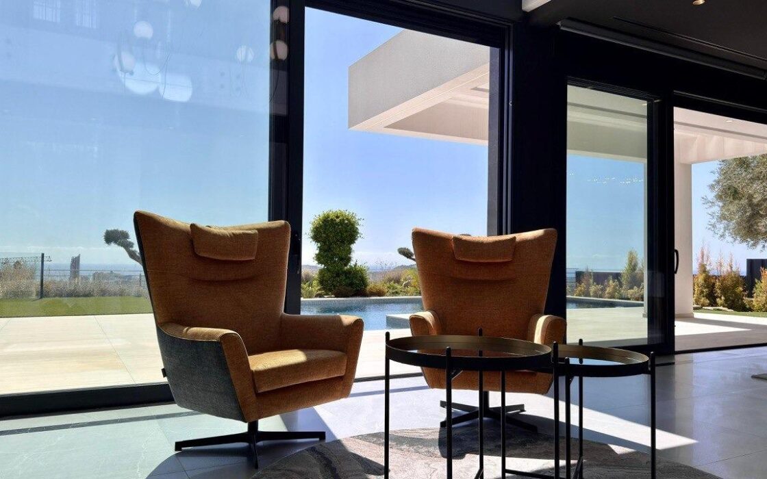 Розкішна вілла в Фенистрата 998 кв.м з панорамним видом