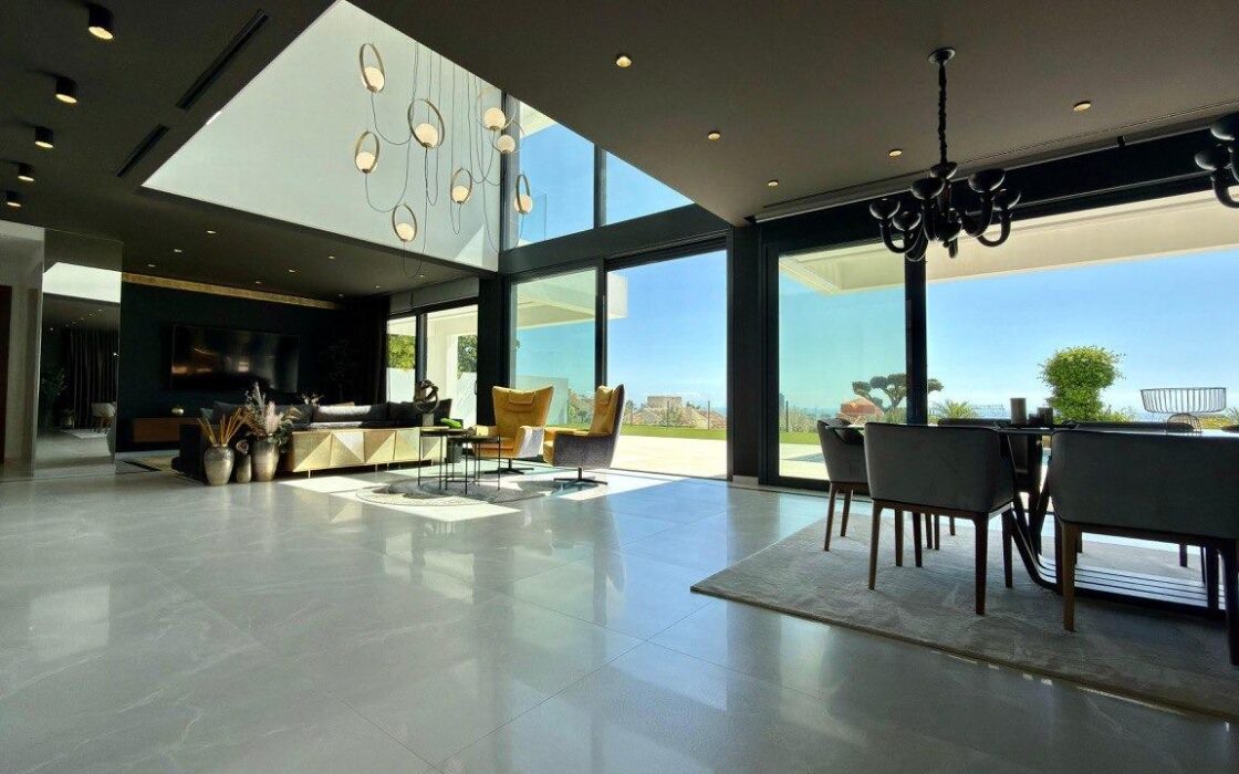 Розкішна вілла в Фенистрата 998 кв.м з панорамним видом