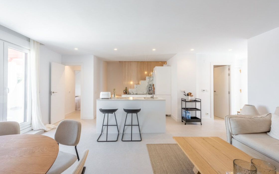 Двухуровневый пентхаус в Малаге 85 кв.м с террасой