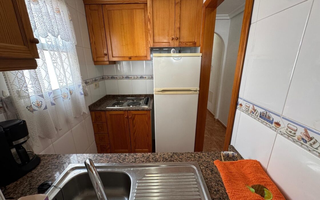 Апартаменты у пляжа Дэль Кура, 55 кв.м, 2 спальни, бассейн