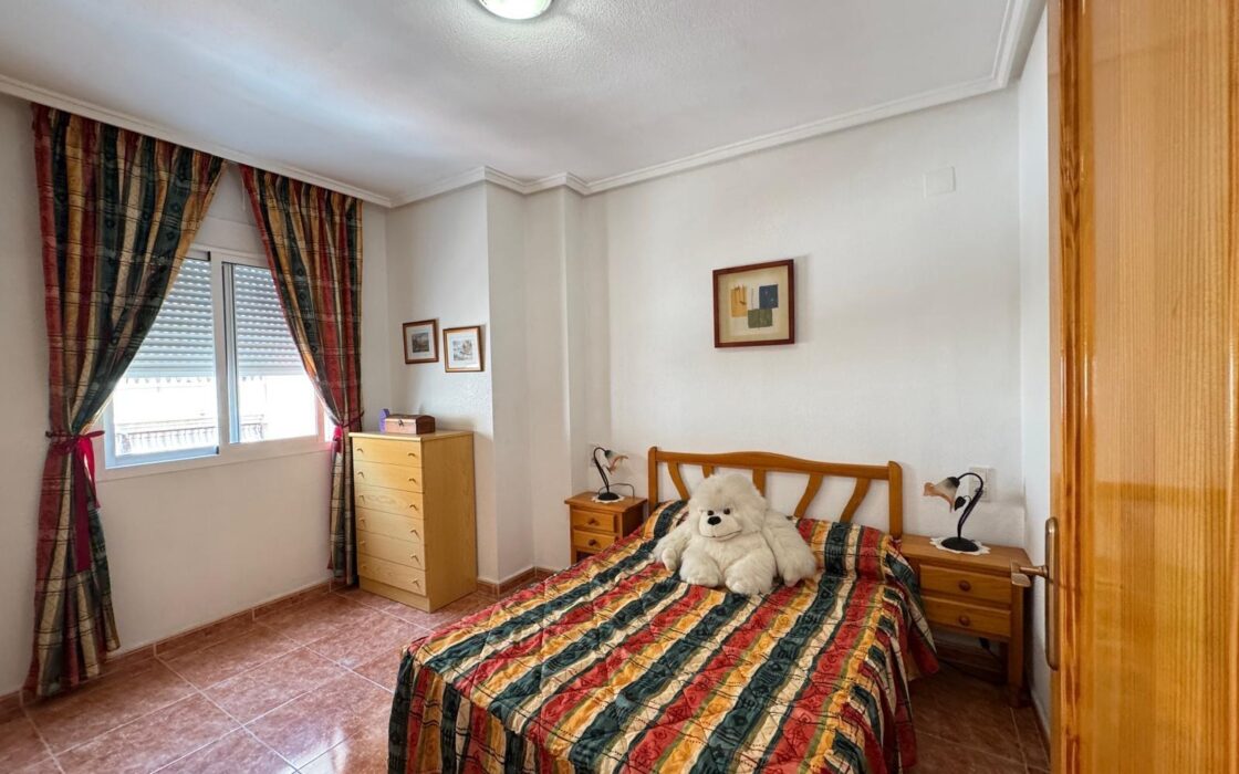 Апартаменты у пляжа Дэль Кура, 55 кв.м, 2 спальни, бассейн