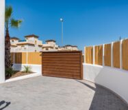 Вілла в Лос-Алькасарес, 4 кімнати, 1 км до моря