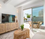 Вілла в Лос-Алькасарес, 4 кімнати, 1 км до моря