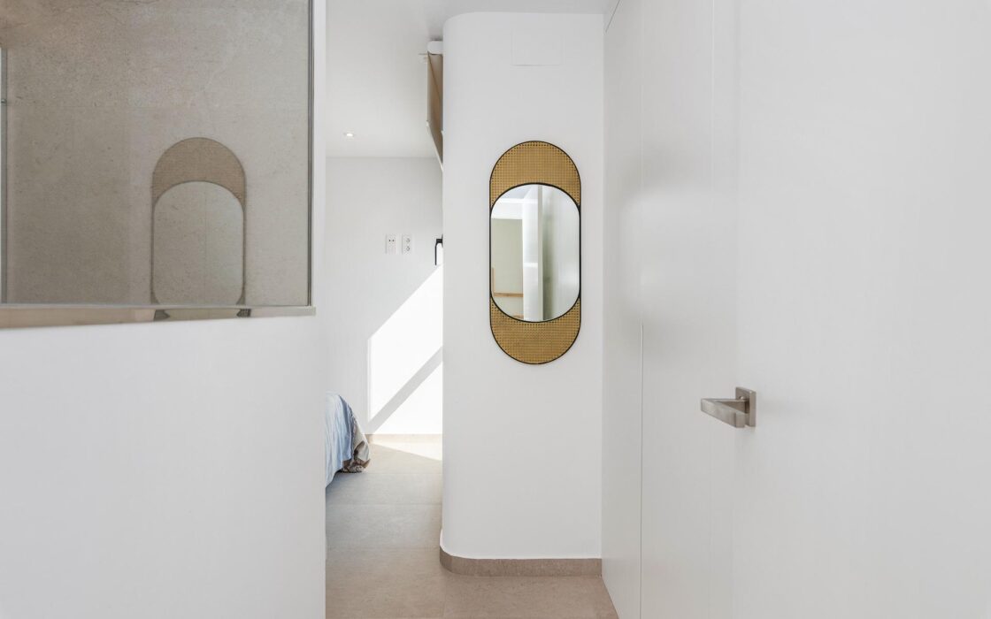 Вілла в Лос-Алькасарес, 4 кімнати, 1 км до моря