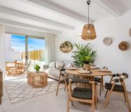 Вілла в Лос-Алькасарес, 4 кімнати, 1 км до моря