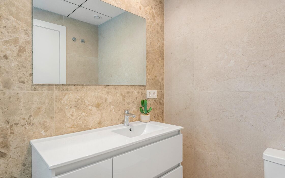 Вілла в Лос-Алькасарес, 4 кімнати, 1 км до моря