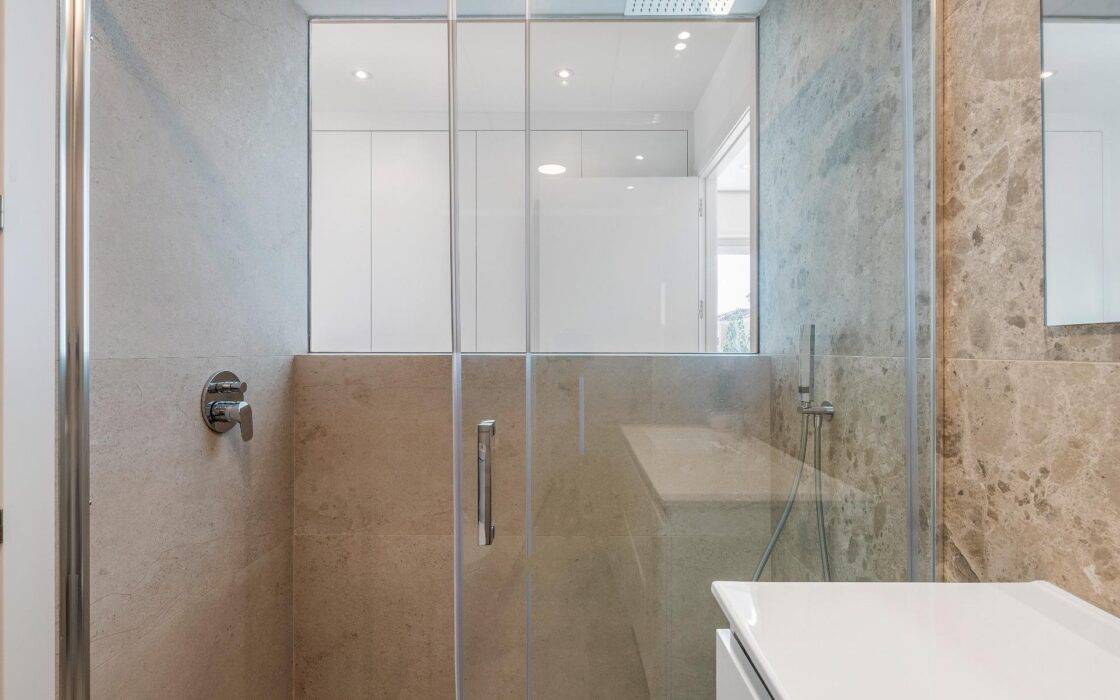 Вілла в Лос-Алькасарес, 4 кімнати, 1 км до моря