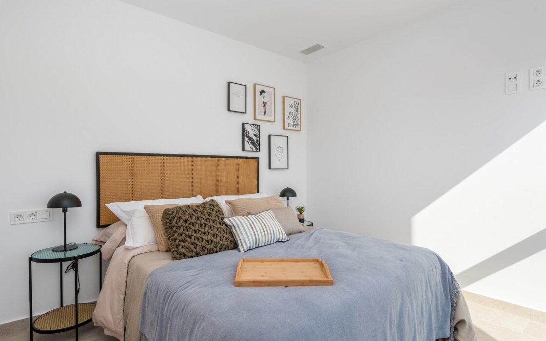 Вілла в Лос-Алькасарес, 4 кімнати, 1 км до моря