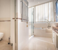 Таунхаус в Сьерра-Бланке 204 кв.м с террасой и мебелью