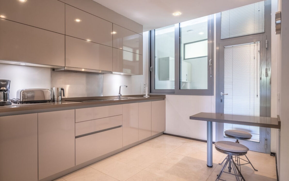 Таунхаус в Сьерра-Бланке 204 кв.м с террасой и мебелью