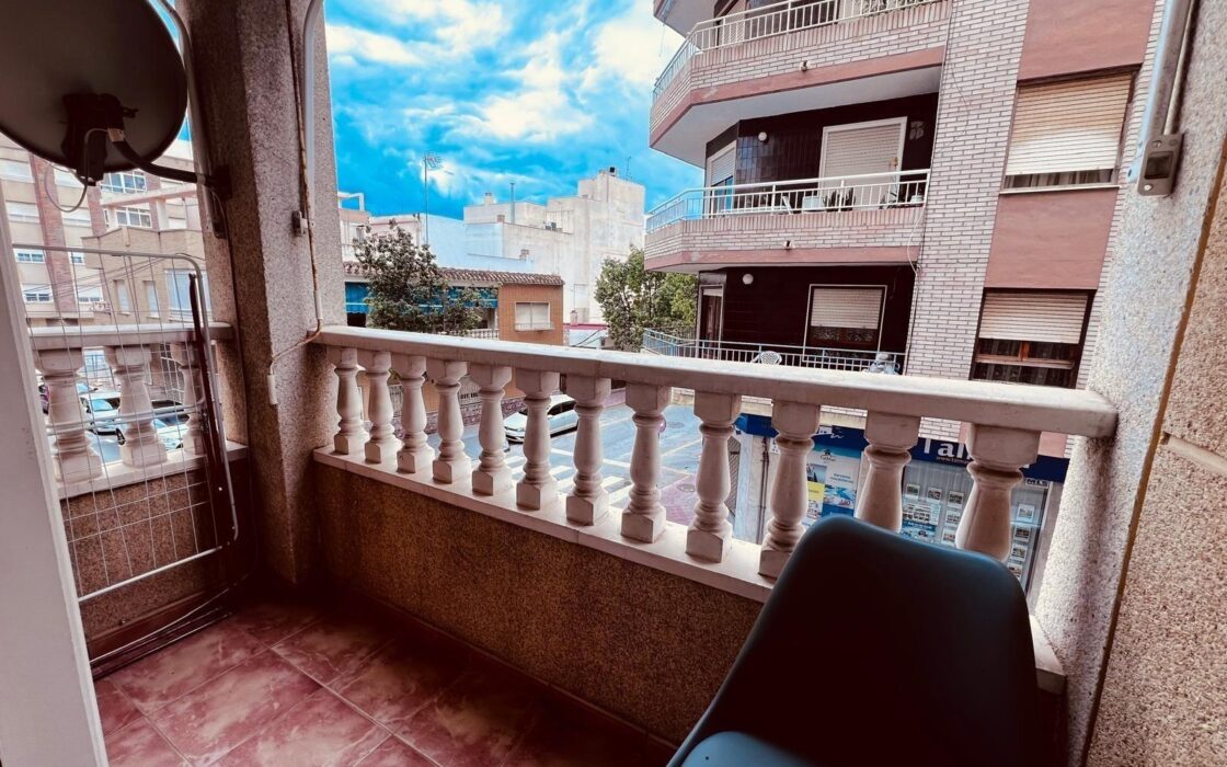 Квартира 102 кв.м в Торревьехе, 300 м до моря