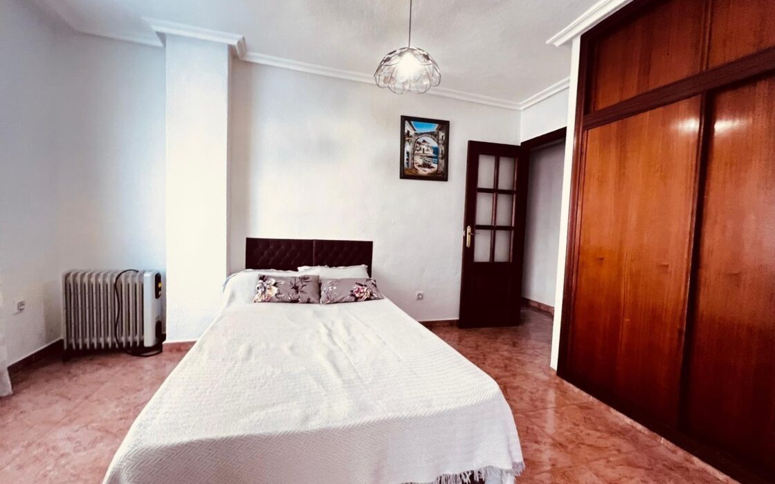 Квартира 102 кв.м в Торревьехе, 300 м до моря