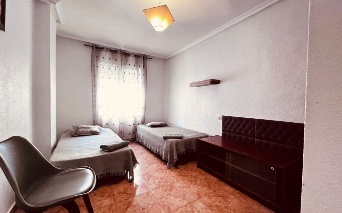 Квартира 102 кв.м в Торревьехе, 300 м до моря