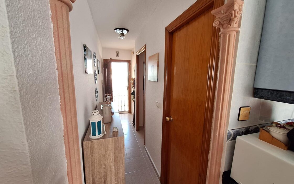 Апартаменты 39.99 кв.м в Торревьехе 1.2 км до моря