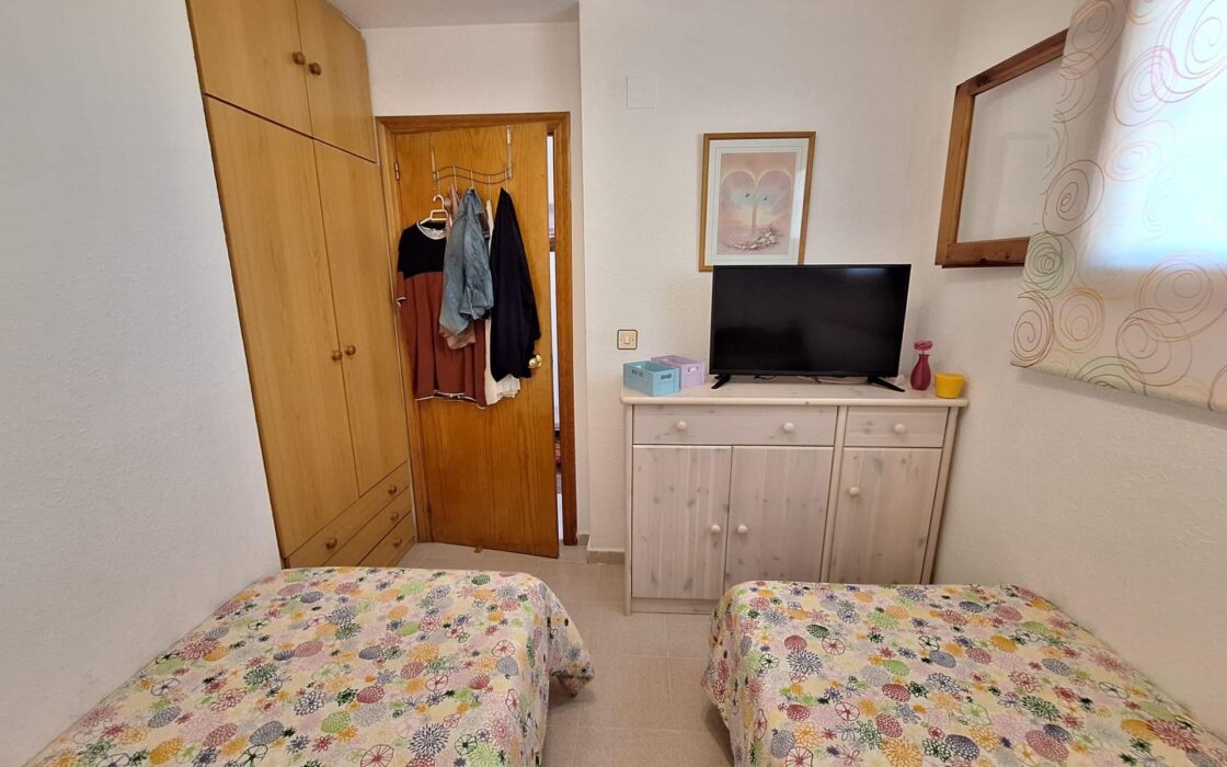 Апартаменты 39.99 кв.м в Торревьехе 1.2 км до моря