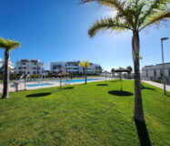 Дуплекс-пентхаус в Эстепоне 177 кв.м с террасой у моря