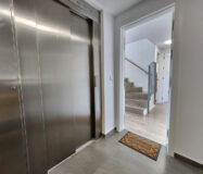 Дуплекс-пентхаус в Эстепоне 177 кв.м с террасой у моря