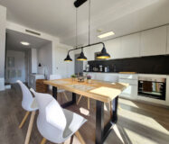 Дуплекс-пентхаус в Эстепоне 177 кв.м с террасой у моря