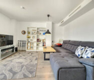 Дуплекс-пентхаус в Эстепоне 177 кв.м с террасой у моря