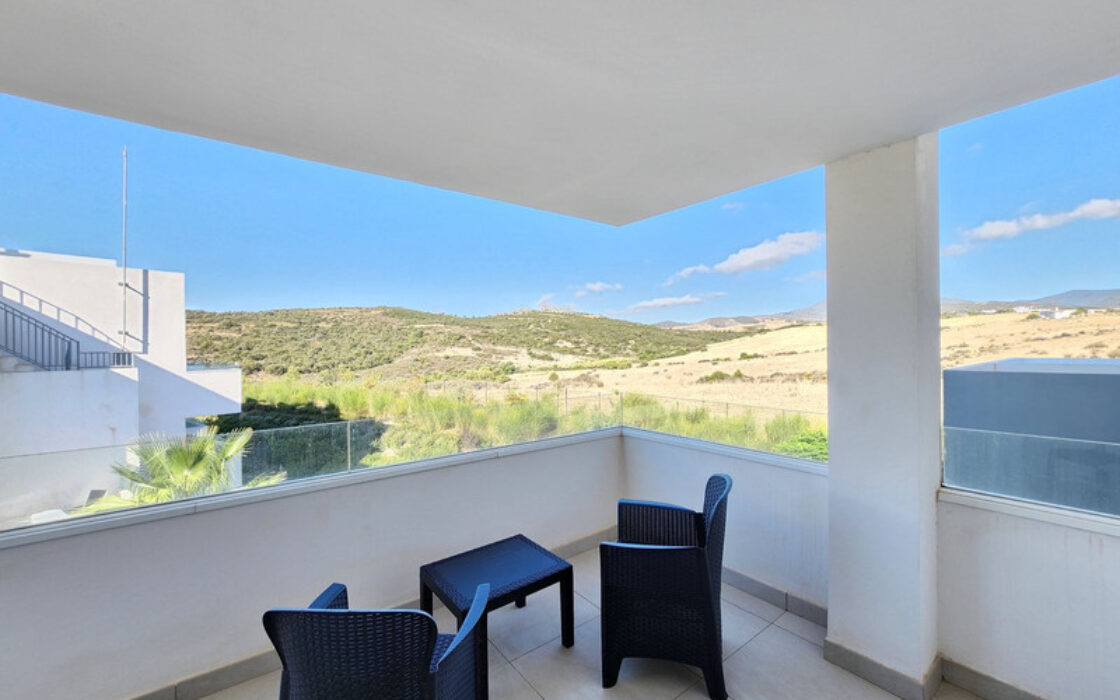 Дуплекс-пентхаус в Эстепоне 177 кв.м с террасой у моря