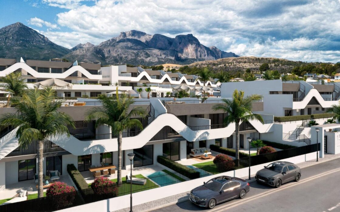 Новий дім в Альфас-дель-Пі 2-кімн. 113,75 кв.м біля моря