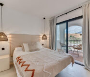 Дуплекс 180 кв.м с террасой в Лос-Пинос-де-Алоха