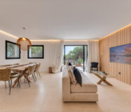 Дуплекс 180 кв.м с террасой в Лос-Пинос-де-Алоха