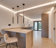 Дуплекс 180 кв.м с террасой в Лос-Пинос-де-Алоха