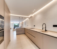 Дуплекс 180 кв.м с террасой в Лос-Пинос-де-Алоха