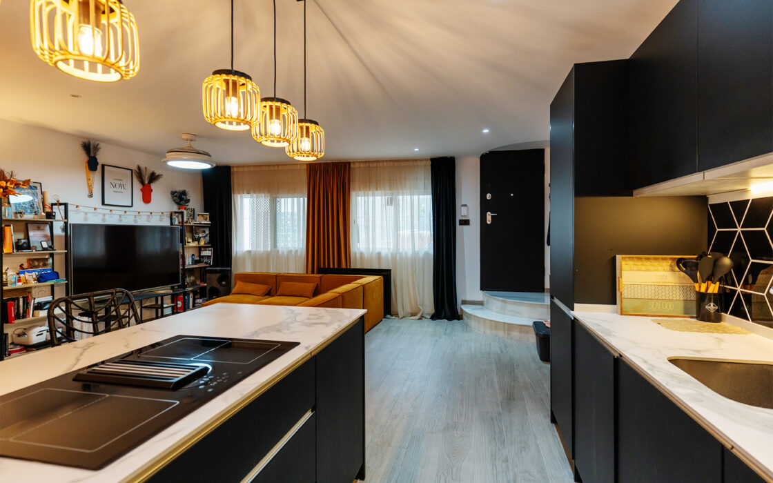 Двухкомнатная квартира с террасой у моря в жилом комплексе