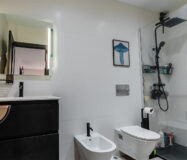 Двухкомнатная квартира с террасой у моря в жилом комплексе