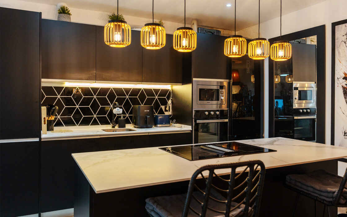 Двухкомнатная квартира с террасой у моря в жилом комплексе