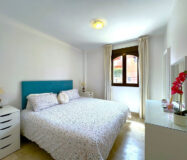 Дуплекс-пентхаус в Эстепоне 148 кв.м с террасами и видом на море