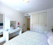 Дуплекс-пентхаус в Эстепоне 148 кв.м с террасами и видом на море