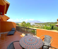 Дуплекс-пентхаус в Эстепоне 148 кв.м с террасами и видом на море