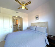 Дуплекс-пентхаус в Эстепоне 148 кв.м с террасами и видом на море