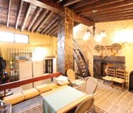 Будинок у Фортуні 200 кв.м з терасою та басейном