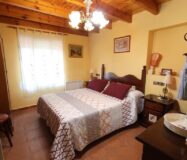 Будинок у Фортуні з терасою та басейном 120 кв.м 6 кімнат