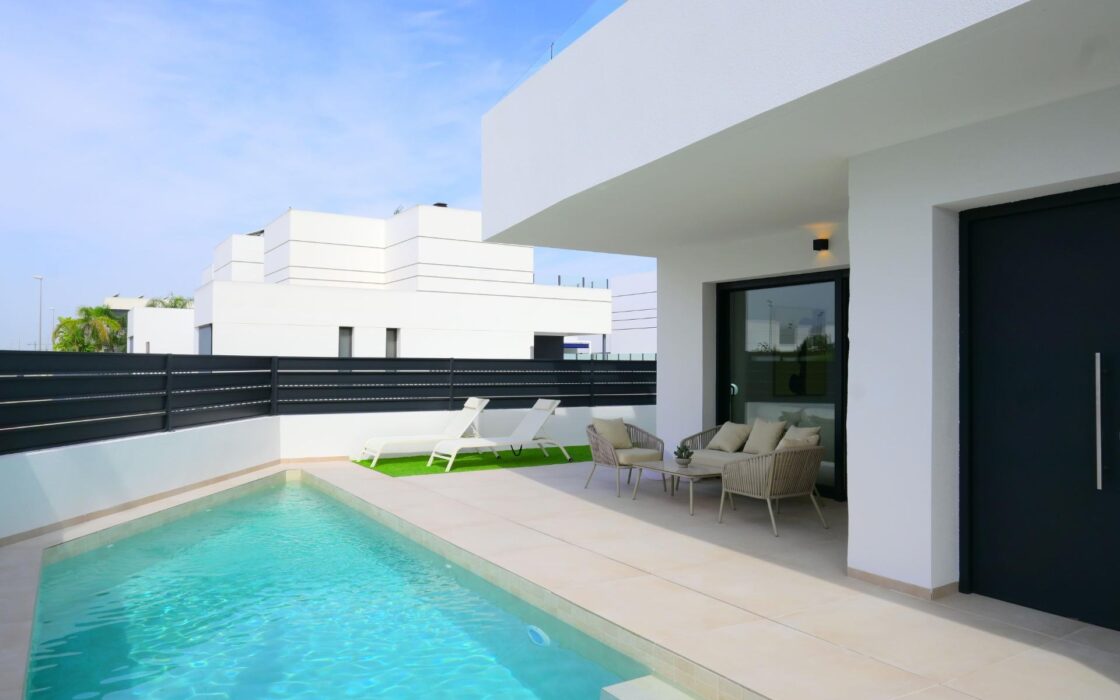 Вилла в Долоресе 136 кв.м с 3 спальнями и участком 212 м²