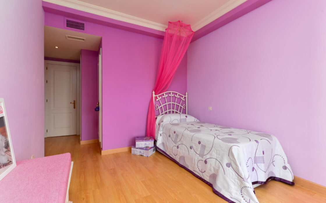 Очаровательный Таунхаус в Касаресе с Террасой 20 кв.м