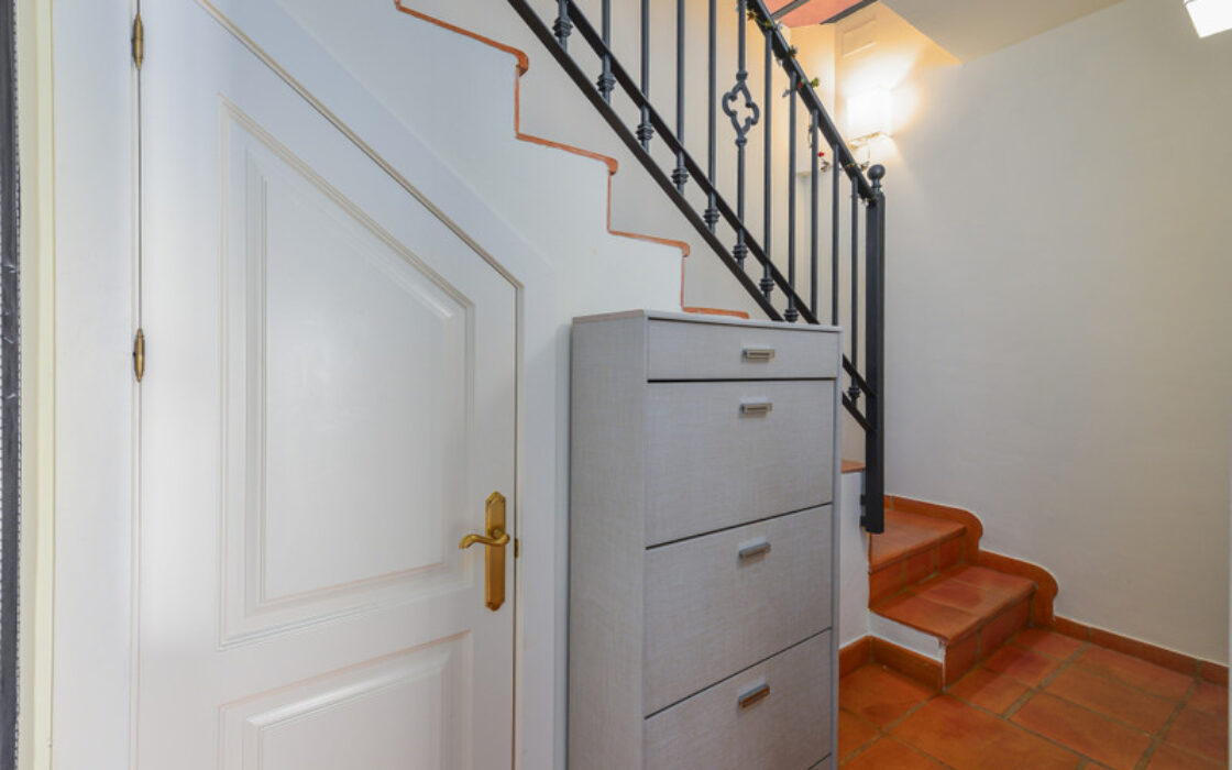 Очаровательный Таунхаус в Касаресе с Террасой 20 кв.м