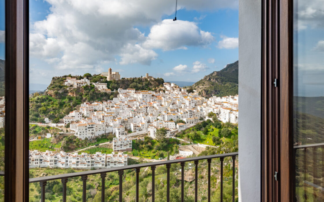 Очаровательный Таунхаус в Касаресе с Террасой 20 кв.м