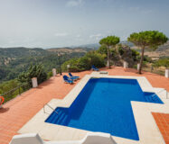 Очаровательный Таунхаус в Касаресе с Террасой 20 кв.м