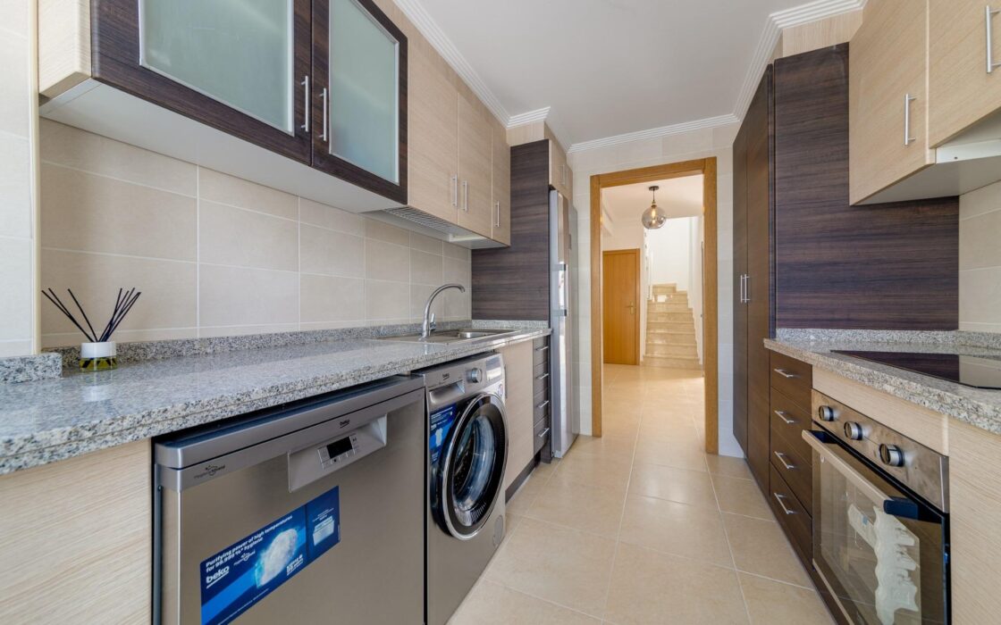 Новый жилой комплекс в Сан-Фульхенсио с террасой 3 спальные