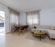 Новый жилой комплекс в Сан-Фульхенсио с террасой 109 кв.м