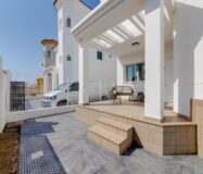 Новый жилой комплекс в Сан-Фульхенсио с террасой 109 кв.м