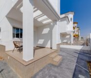 Новый жилой комплекс в Сан-Фульхенсио с террасой 109 кв.м