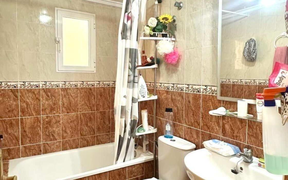 Апартаменты 66 кв.м у моря в Торревьехе с террасой