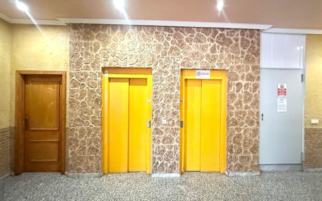 Апартаменты 66 кв.м у моря в Торревьехе с террасой